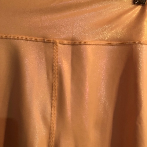 Carbon38 NWOT high rise shine full length leggings iridescent champagne pink - Picture 7 of 9